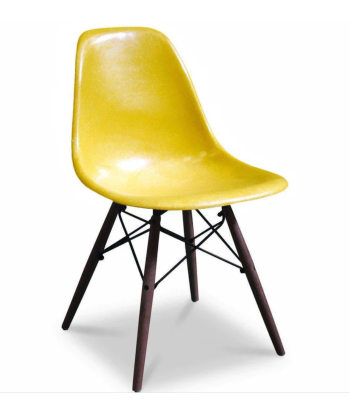 Chaise Eames Originale Lemon Jaune rembourrage situé sous