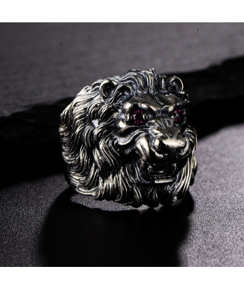 Bague Lion Yeux Rouge rembourrage situé sous