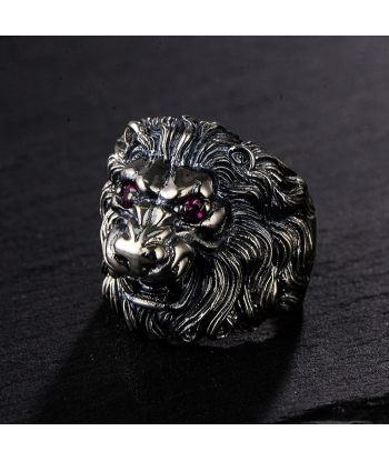 Bague Lion Yeux Rouge rembourrage situé sous